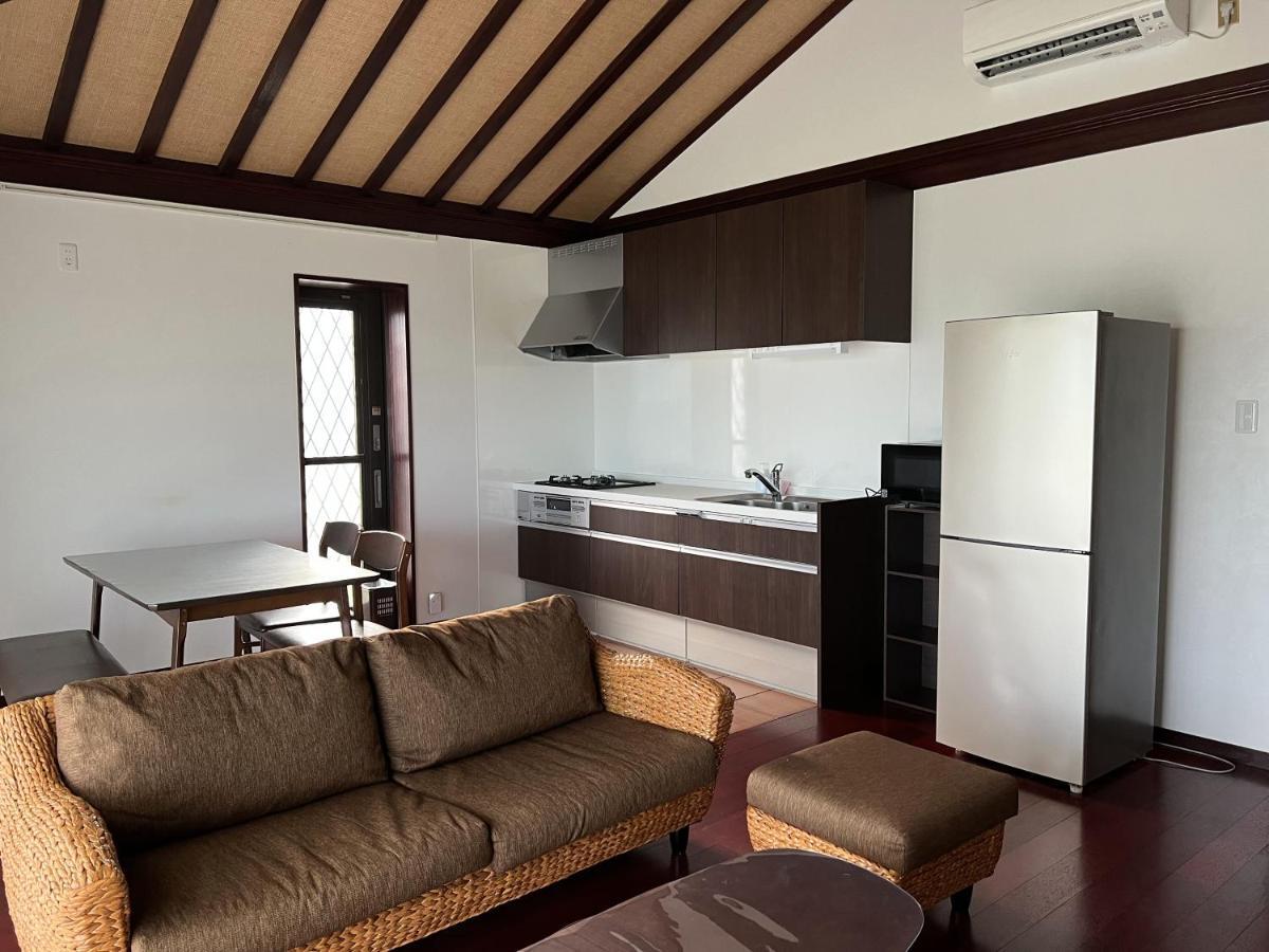 Hotel Ocean Hills Kouri Nakijin Exteriér fotografie