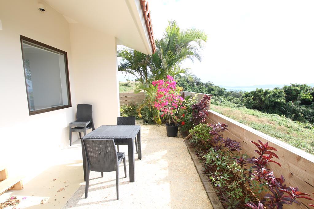 Hotel Ocean Hills Kouri Nakijin Exteriér fotografie